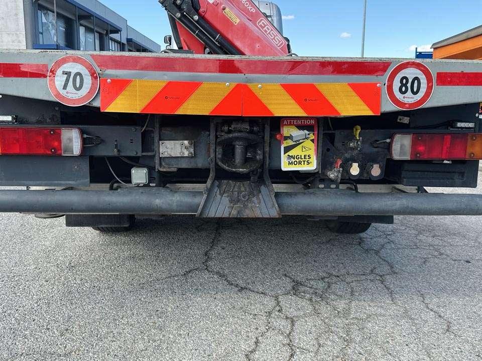 Scania R480 8X2 Photo 10