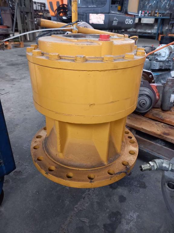 Caterpillar Swing drive for Caterpillar 325C Photo 1