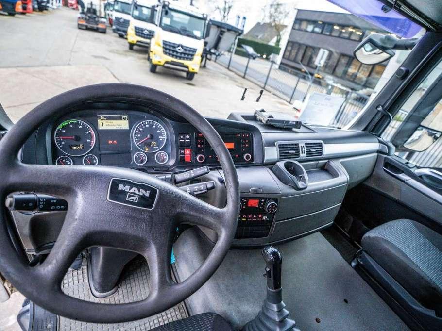 Man TGS 33.440 BLS - MANUAL - BIG AXLES Photo 8