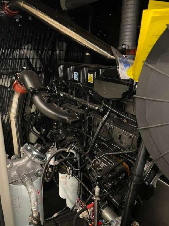 Cummins QSZ13-G10 - 600 kVA Generator - DPX-19847 Photo 12