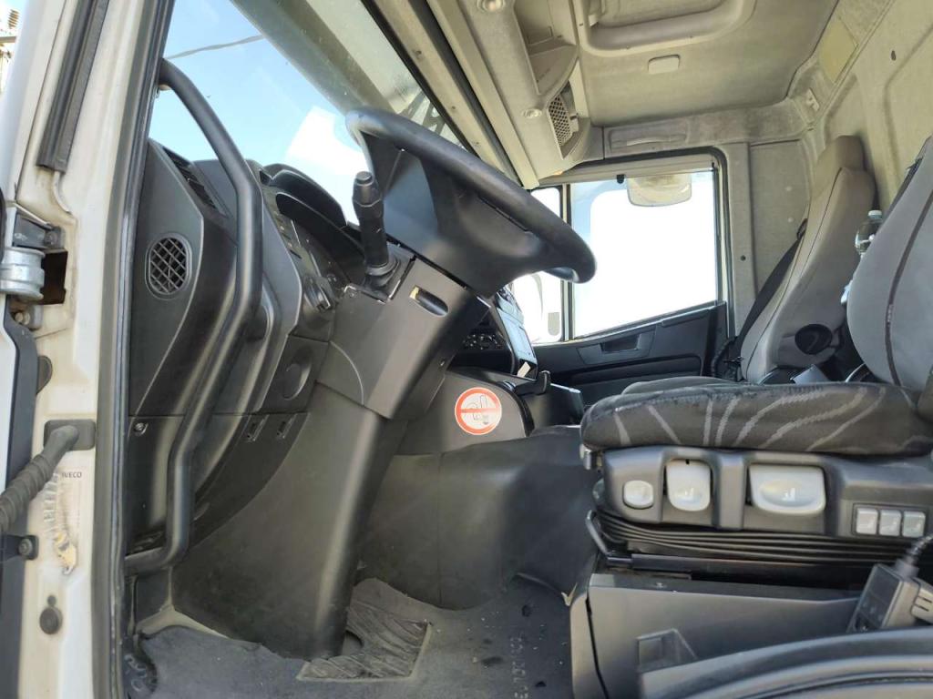 Iveco STRALIS AD190S42 Photo 10