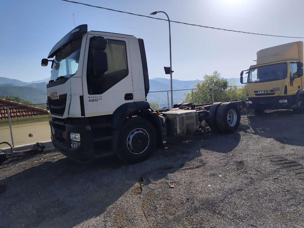Iveco STRALIS AD190S42 Photo 18