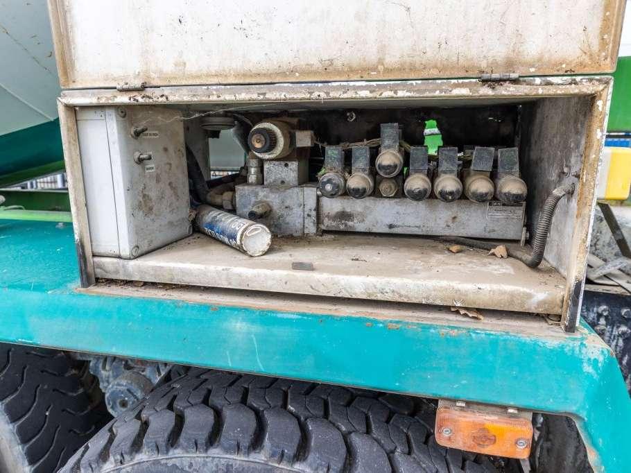 Scania P400 +STETTER 7m3+TAPIS THEAM TS 13 Photo 9