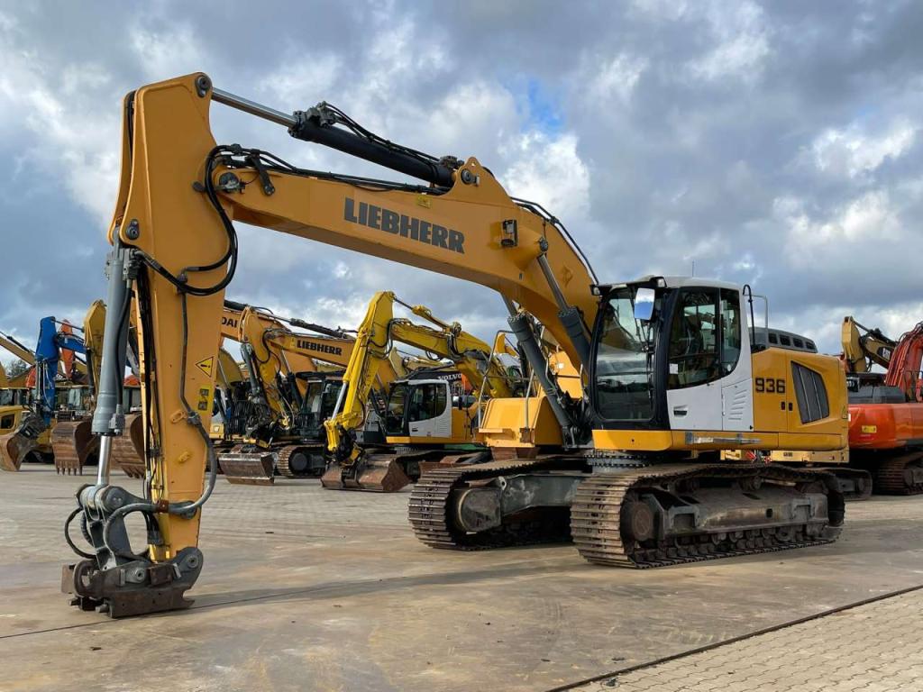 Liebherr R936NLC Photo 2