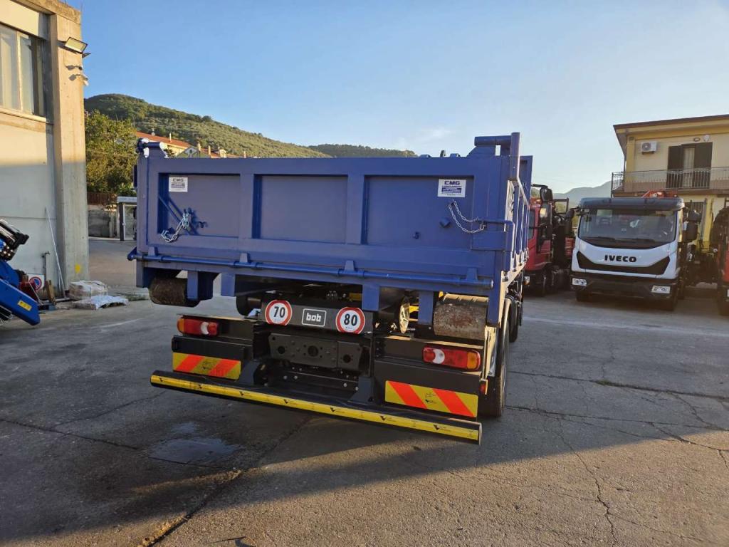 Iveco EUROCARGO CUBE 120-220 Photo 15