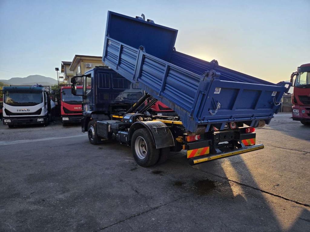 Iveco EUROCARGO CUBE 120-220 Photo 27