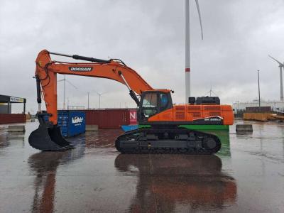 Doosan DX530LC-7M (2 pieces available) sold by Aertssen Trading