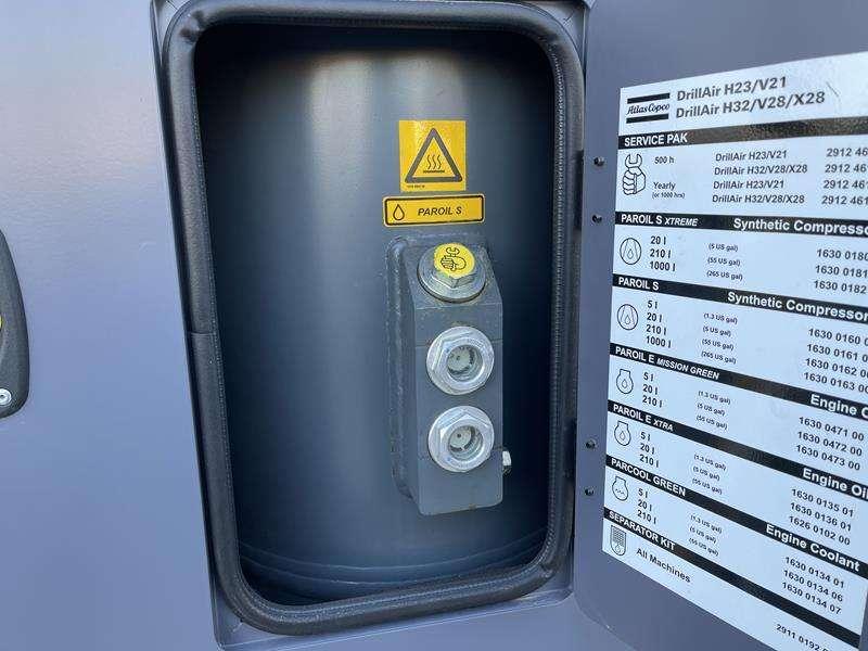 Atlas Copco V 28 STAGE V Photo 20