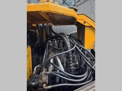 Volvo main control valve 14577601 for Volvo ECR235C L sold by Balavto