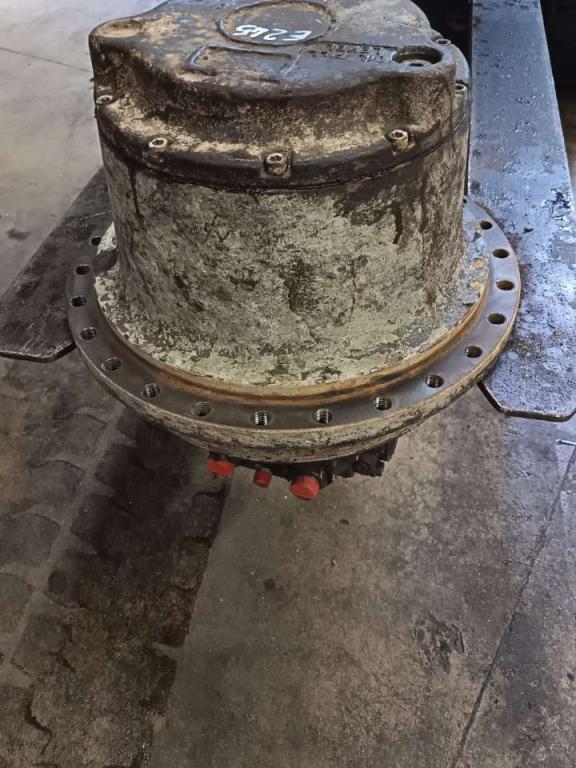Traction drive for New Holland E 245 Photo 2