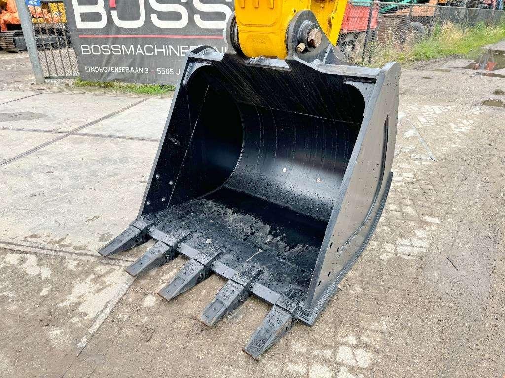 JCB 215LC - New / Unused / Hammer Lines Photo 13