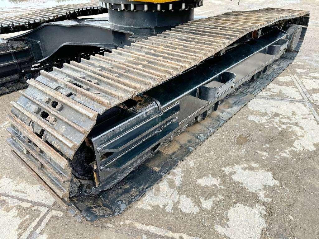 JCB 215LC - New / Unused / Hammer Lines Photo 15