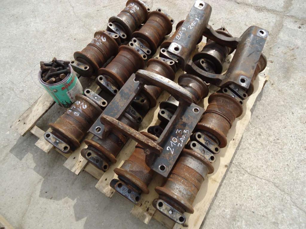 Track rollers for Hitachi ZX210.3-ZX240.3 Photo 1