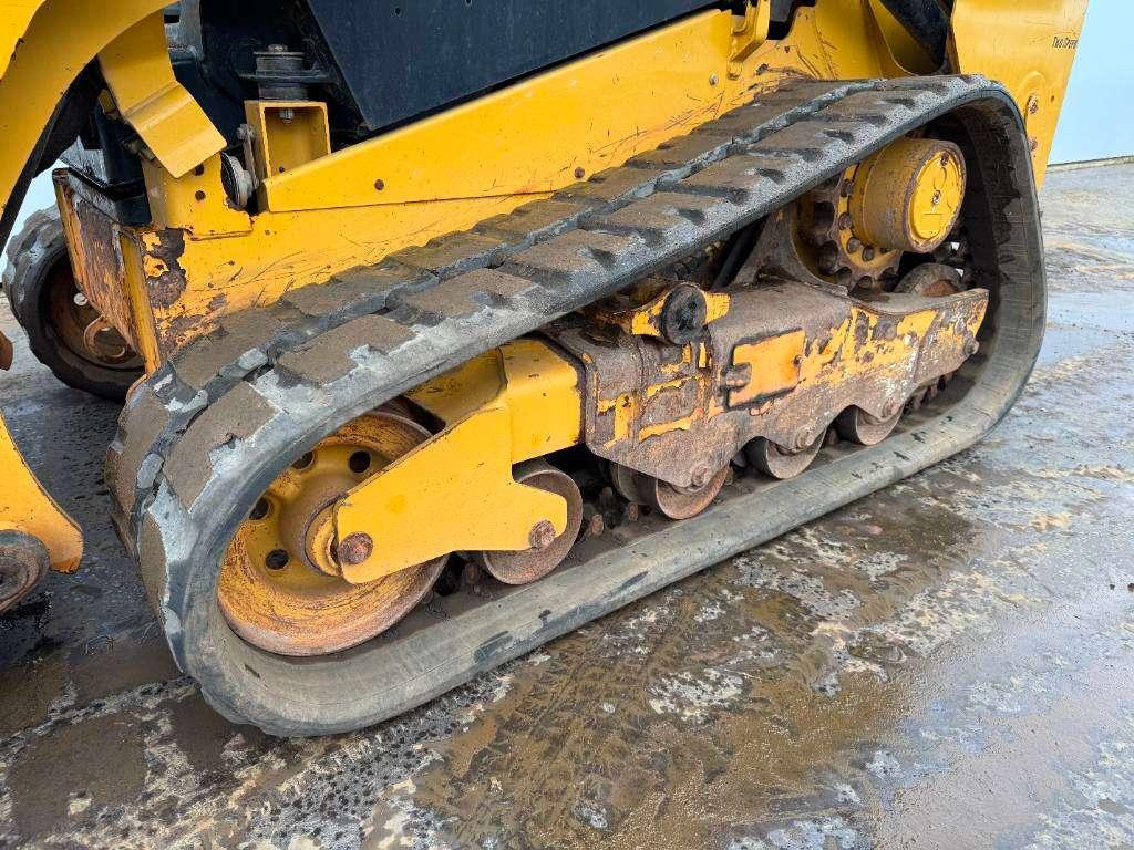 Caterpillar 259D - Two-Speed Compact Track Loader Photo 21