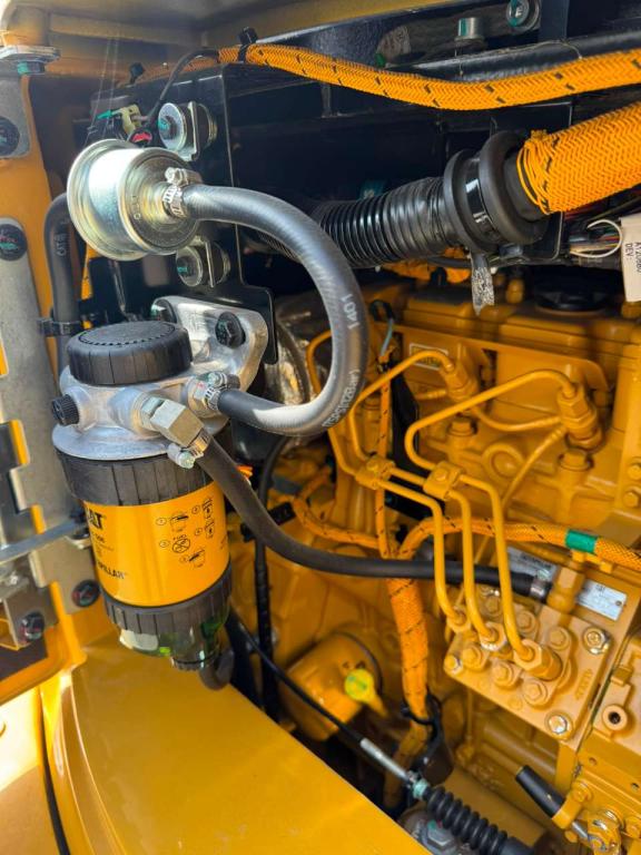 Caterpillar 303.5 Photo 4