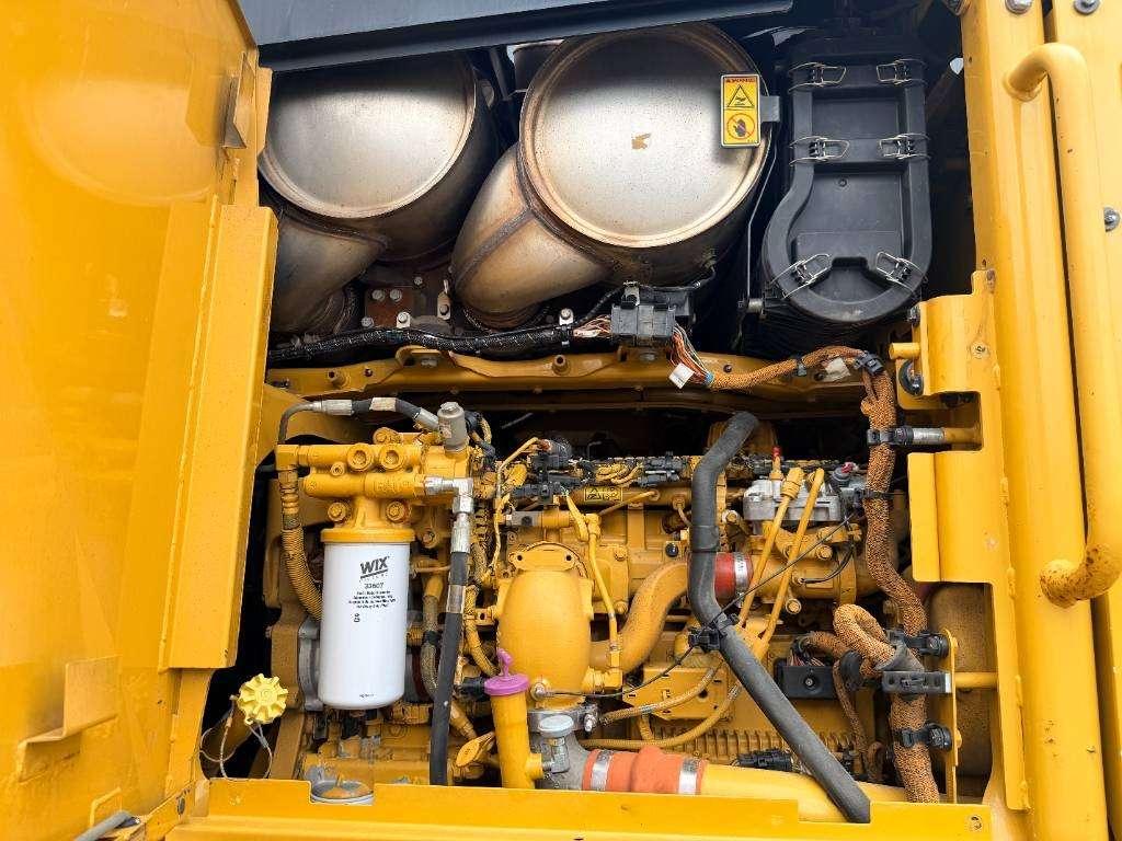 Caterpillar 140M3 Photo 19