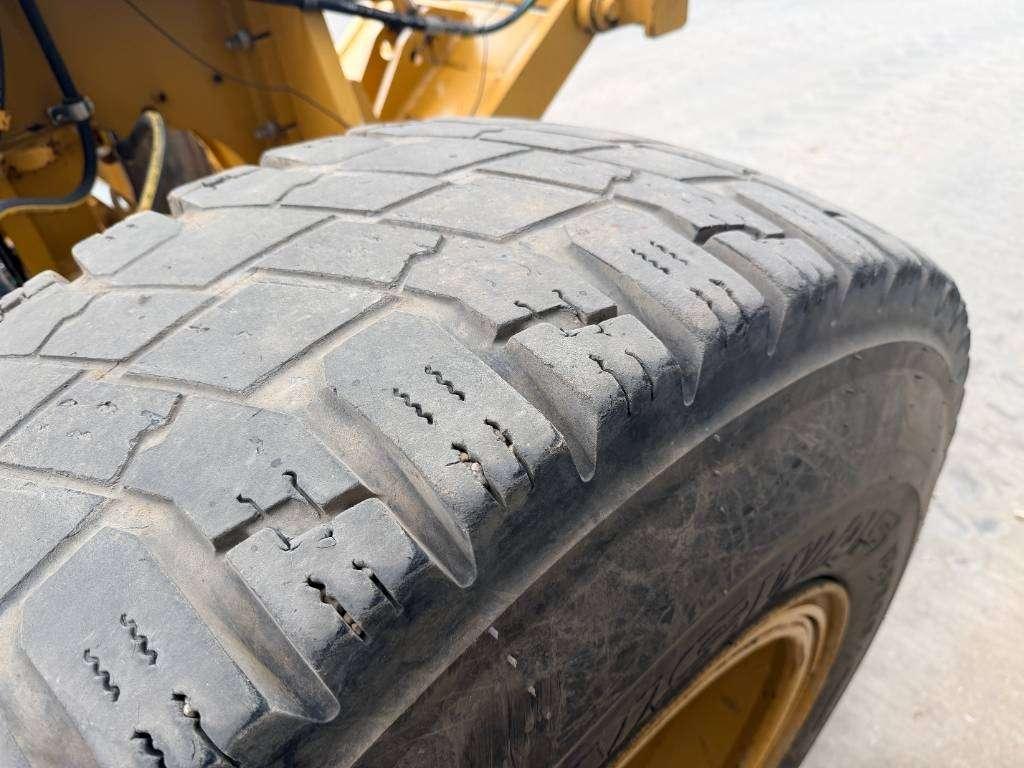 Caterpillar 140M3 Photo 28