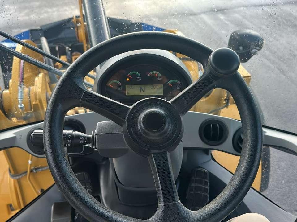 Caterpillar 926F Photo 8