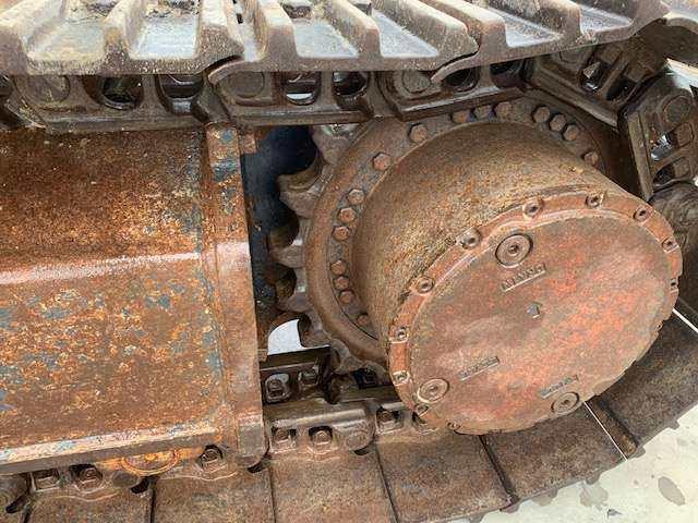 New Holland E245B Photo 13