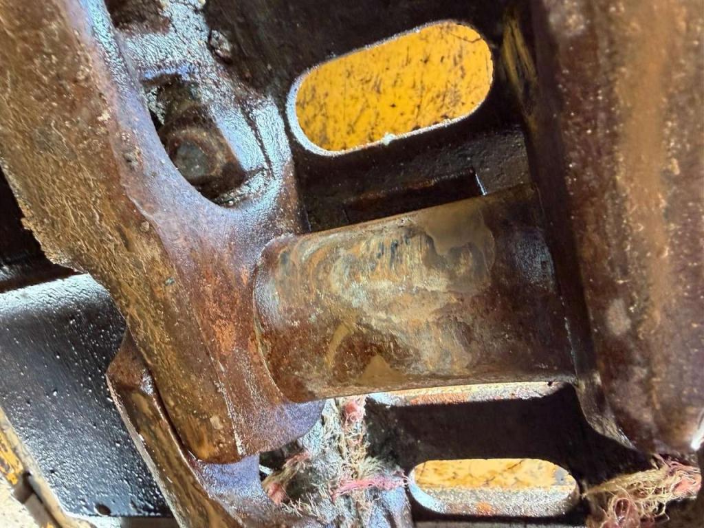 Caterpillar 323 EL Photo 10