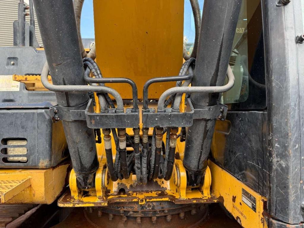 Caterpillar 323 EL Photo 25