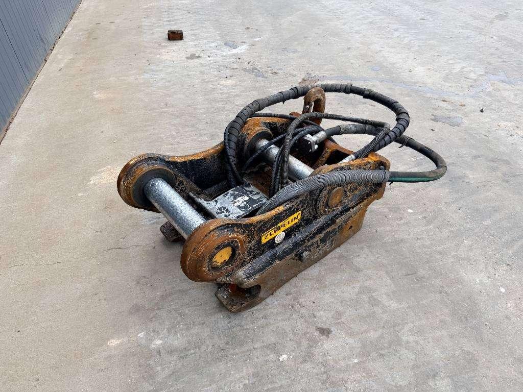OilQuick OQ80 - 329D / 329E / 330F / 330 Photo 3