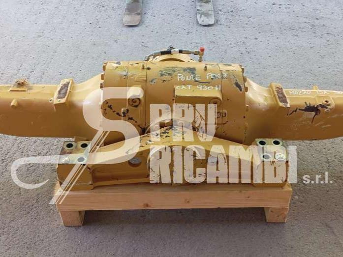Rear axle for Caterpillar 930 H Photo 2