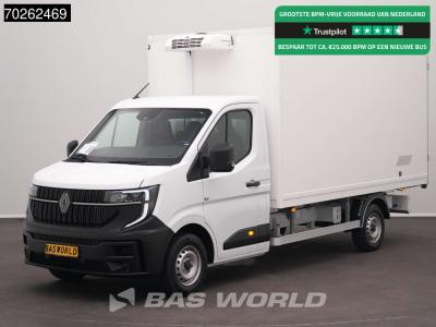 Renault Master 170PK Laadklep Koelwagen 2025model BPM vrij! Thermo King C-250 LED Airco Cruise Carplay Koel sold by BAS World B.V.