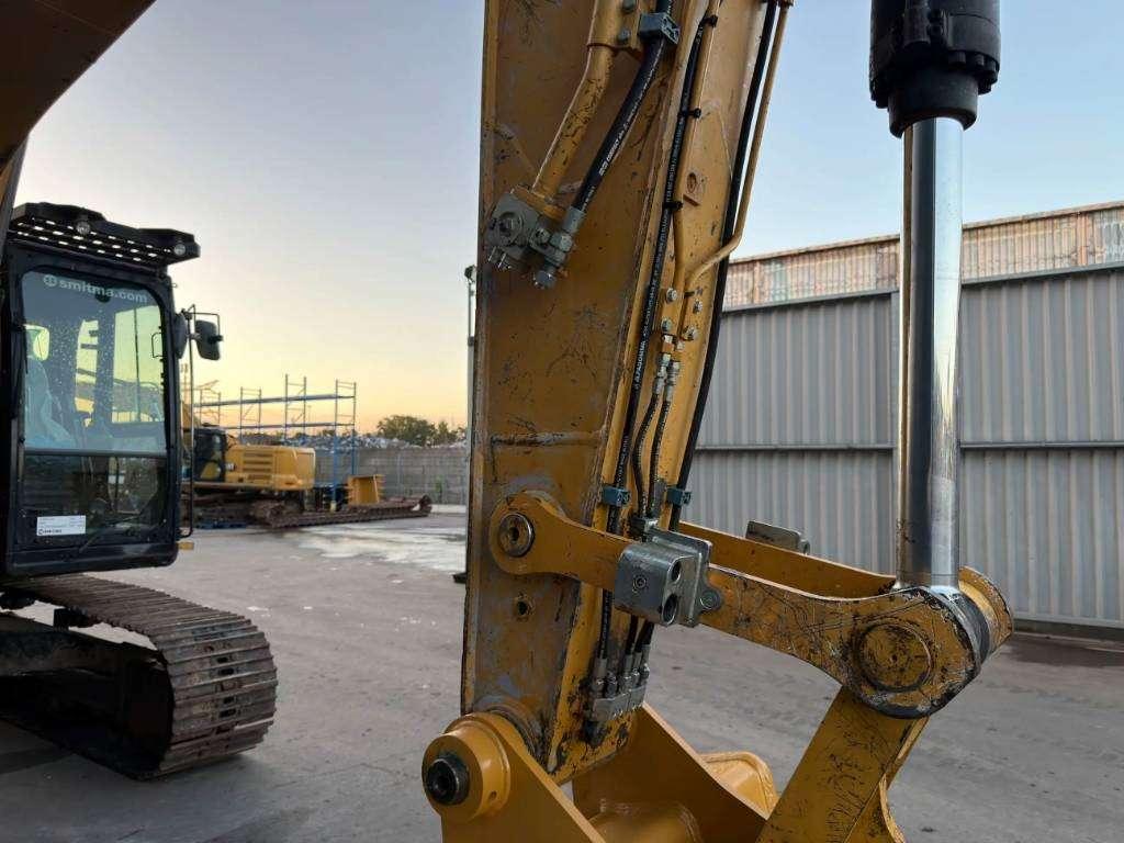Caterpillar 320E L Photo 18