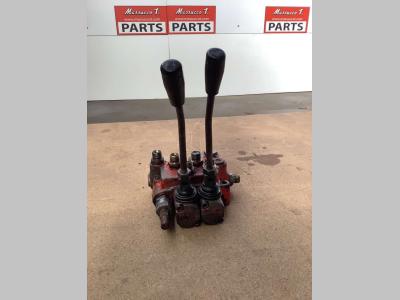Hydraulic distributor for Silla 800 sold by Massucco T. Srl Area Ricambi