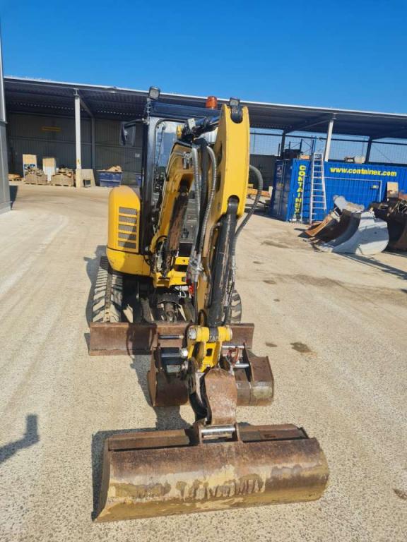 Caterpillar 302.7DCR Photo 4