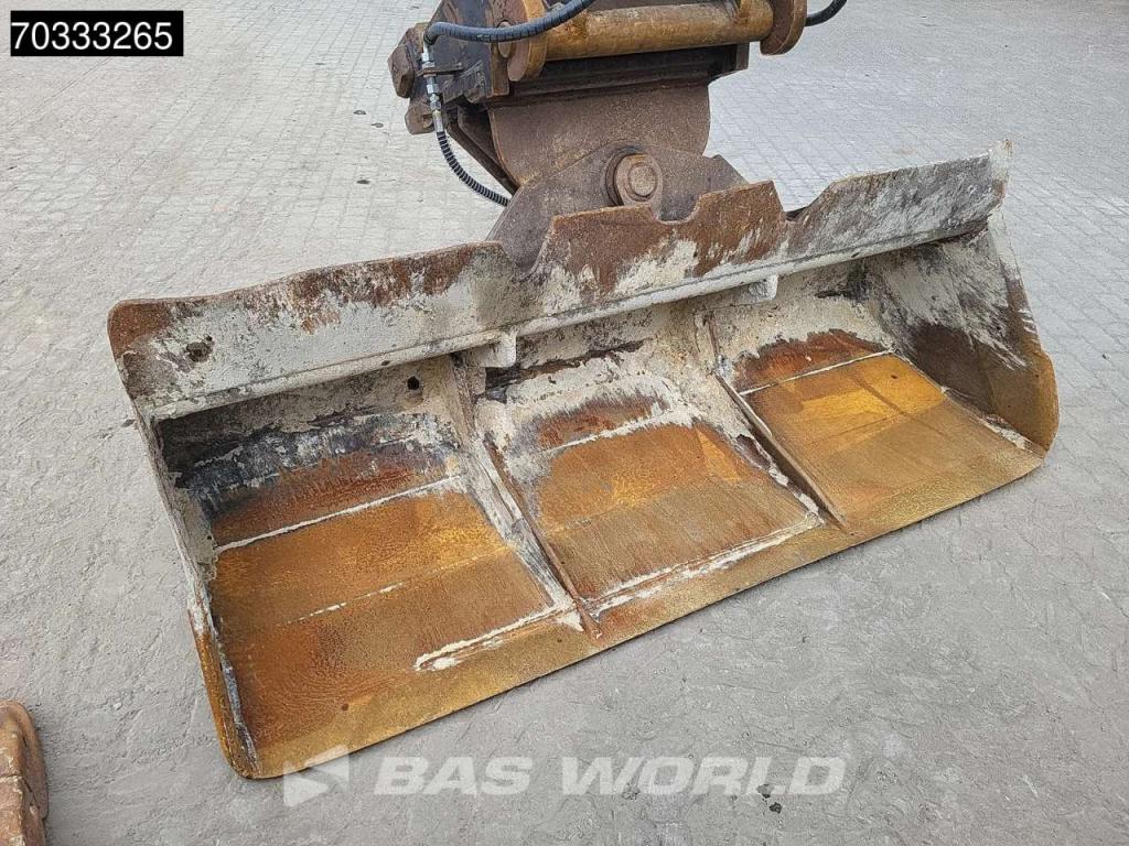 Volvo EW180 D Photo 13