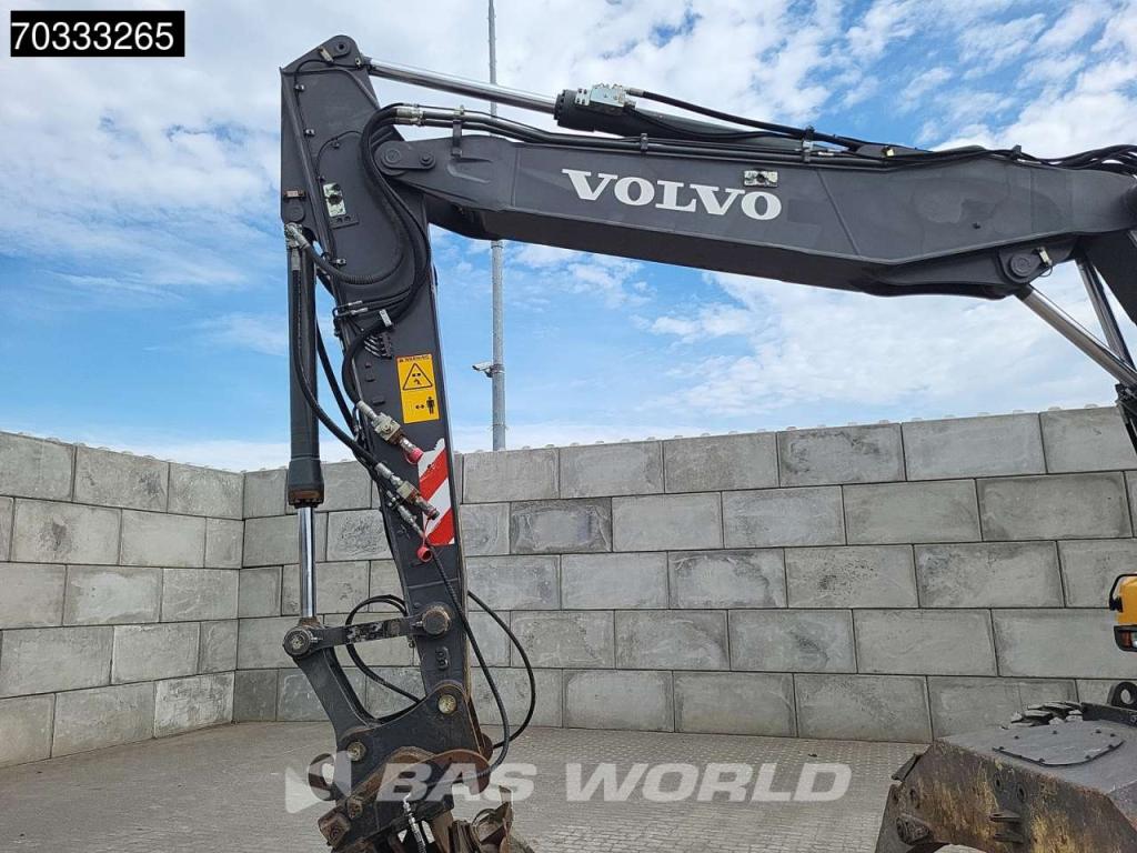 Volvo EW180 D Photo 9