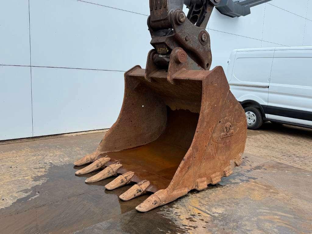 Volvo EC480EL - Top Condition! Rear + Side Camera Photo 14