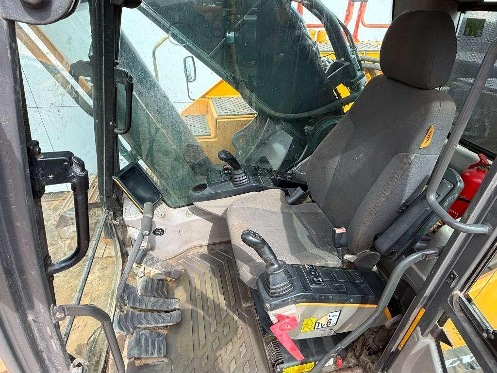 Volvo EC480EL - Top Condition! Rear + Side Camera Photo 8