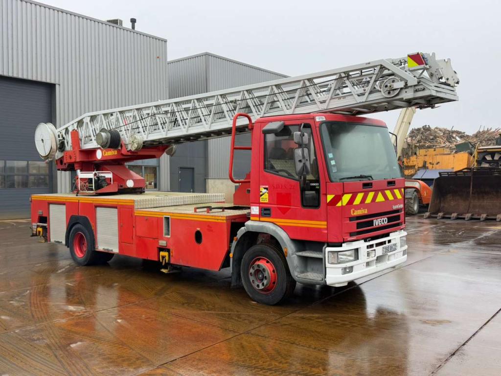 Iveco 130E23 4x2 Firetruck Photo 6