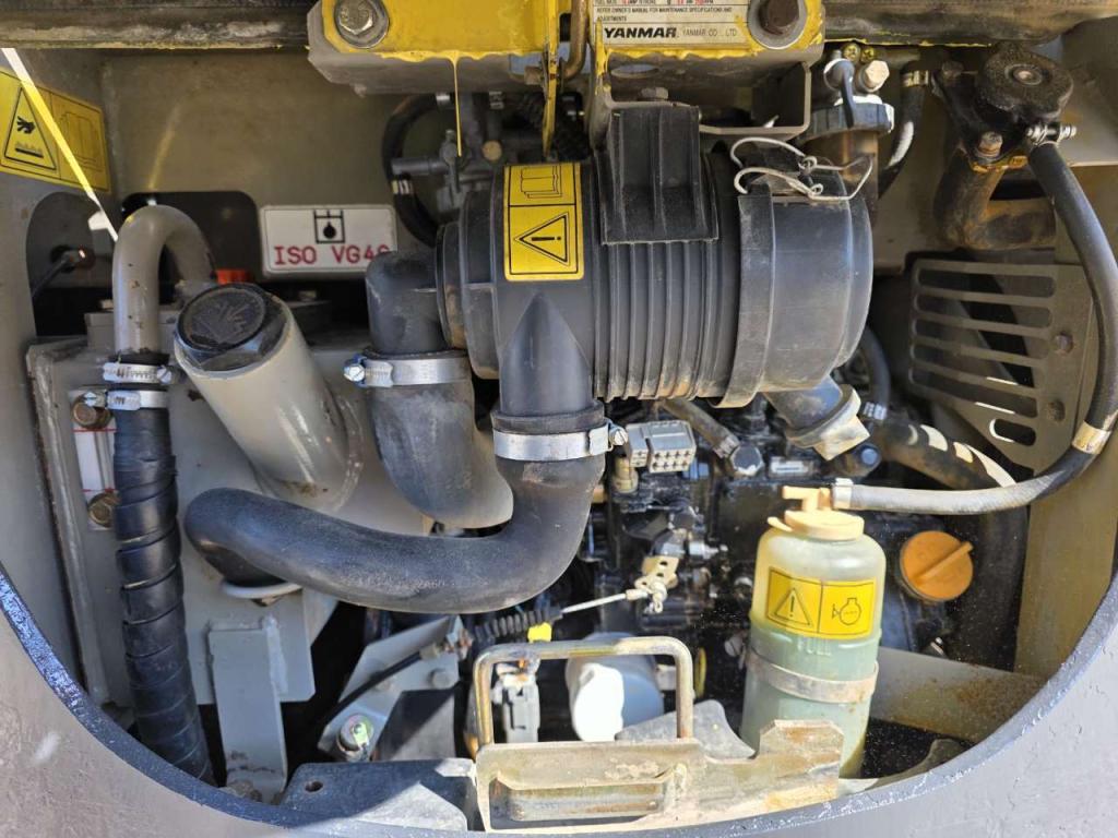 Yanmar SV 17 Photo 16