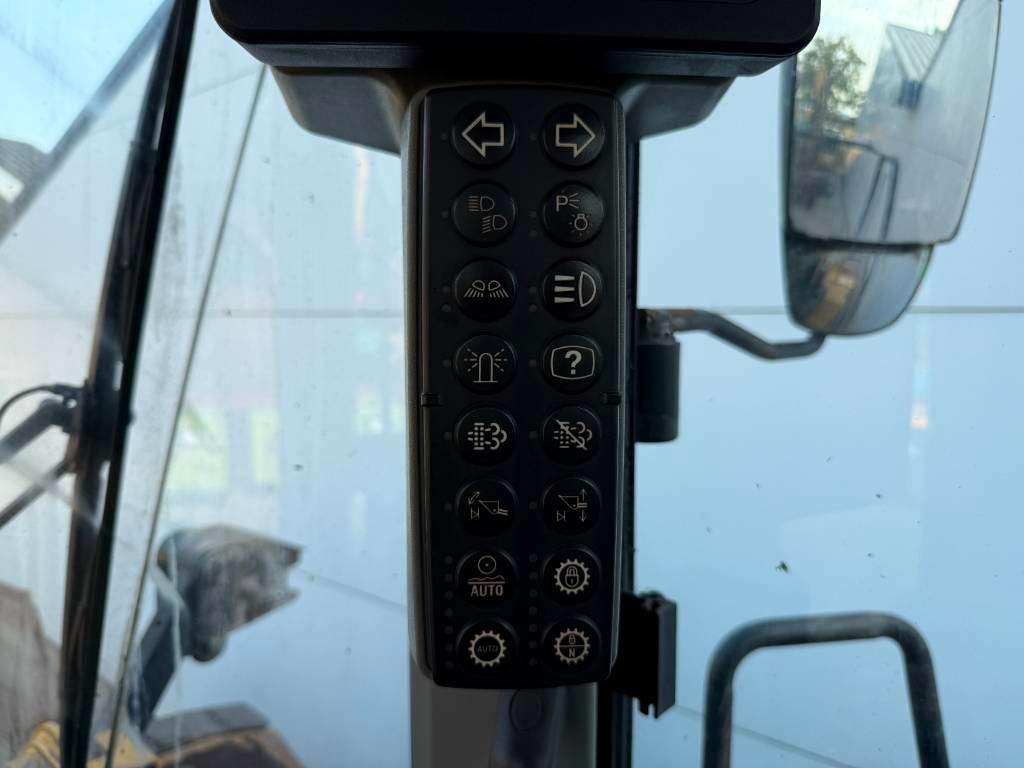 Caterpillar 972M - Automatic Greasing / Camera Photo 12
