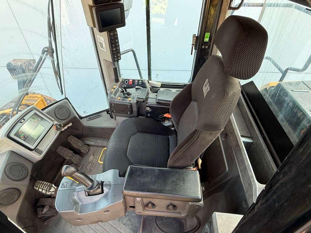 Caterpillar 972M - Automatic Greasing / Camera Photo 8
