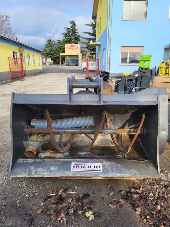 1800 mm UNI80 for 22 ton excavators Mixer bucket Photo 1