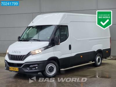 Iveco Daily 35S14 Automaat Nwe model 3500kg trekhaak Standkachel Airco Cruise Airco Trekhaak Cruise contr sold by BAS World B.V.