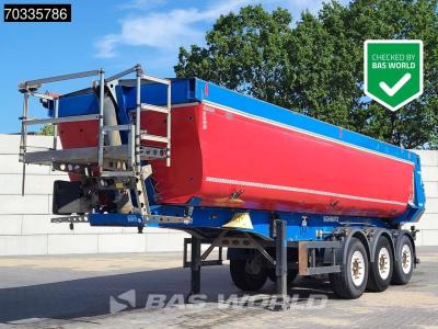 Schmitz SGF*S3 ISO Lift Axle sold by BAS World B.V.