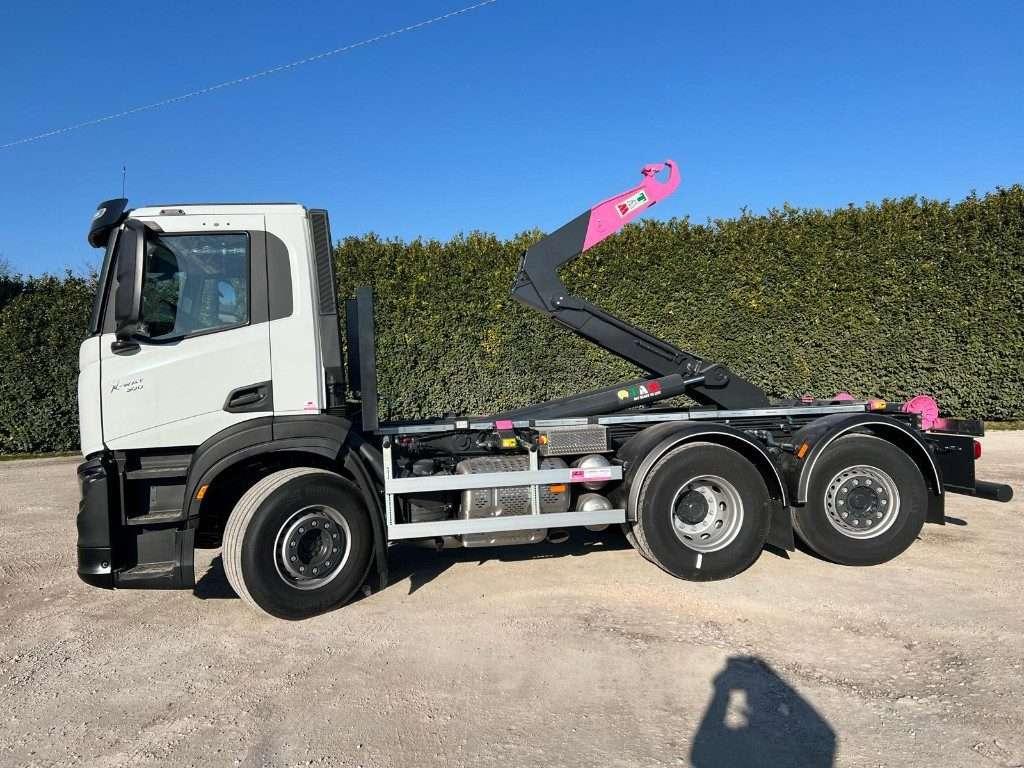 Iveco X-WAY AD280X500 NUOVO SCARRABILE Photo 2