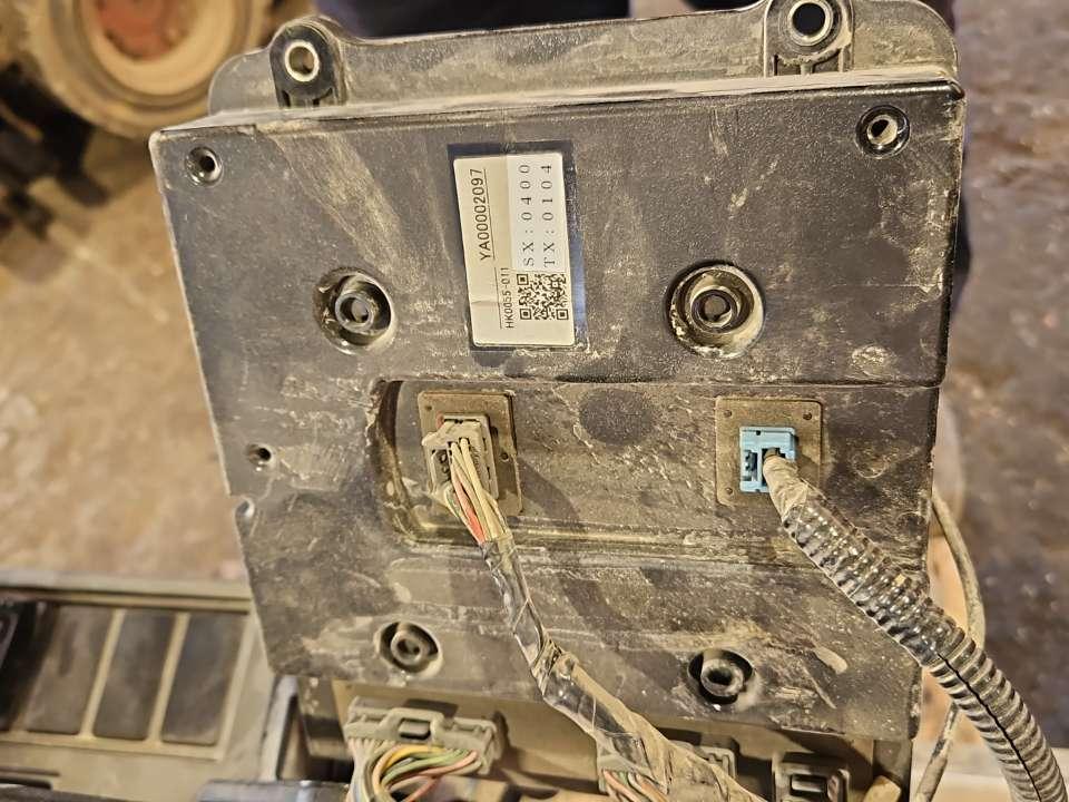 Junction box for Hitachi zx350lcn 5b Photo 1