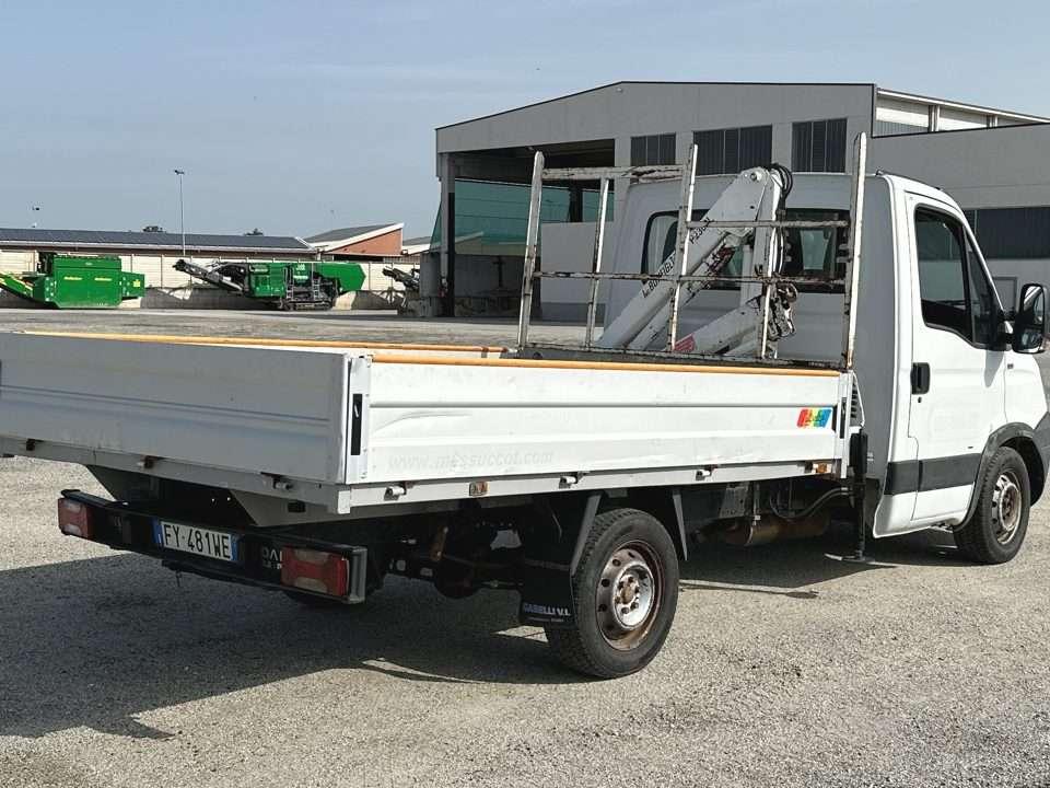 Iveco Daily - 29L 12 Photo 17