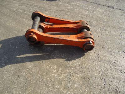 Connecting rod and bucket closing brackets for Fiat Hitachi FH200 sold by OLM 90 Srl