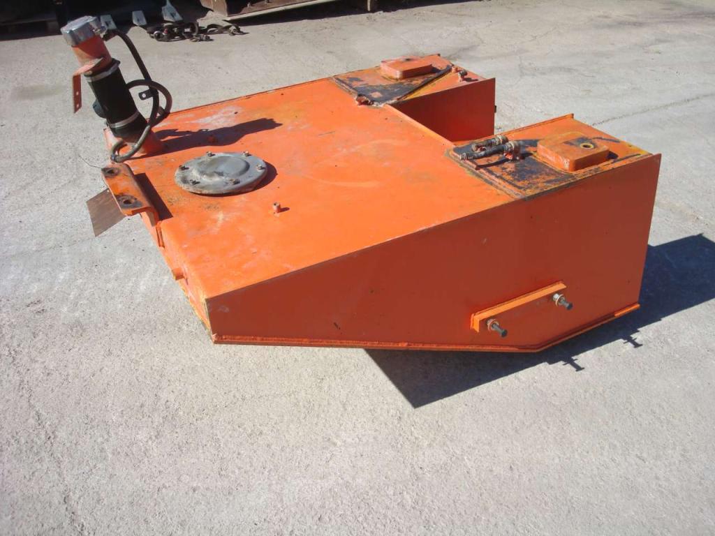 Diesel tank for PALA GOMMATA ZW310 Photo 2