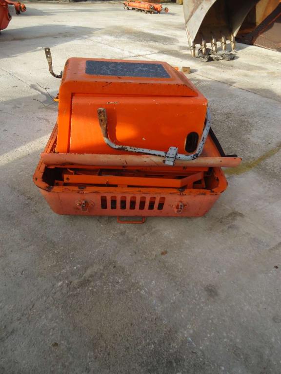 Hood and body panel for Fiat Hitachi EX215 Photo 2