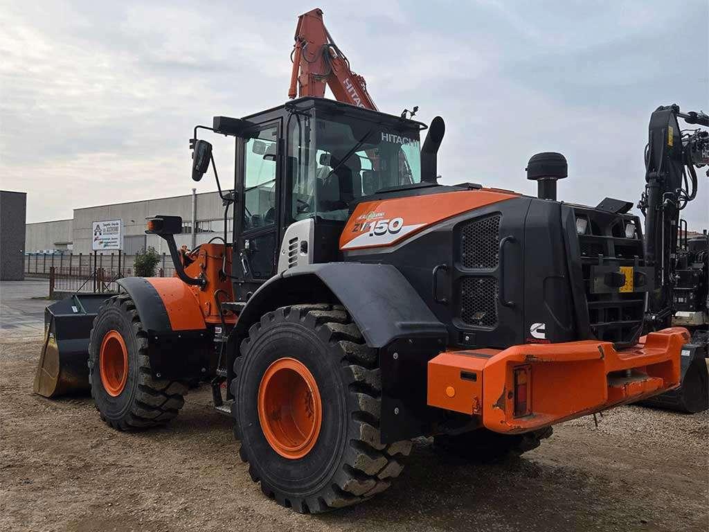Hitachi ZW150-6 Photo 7