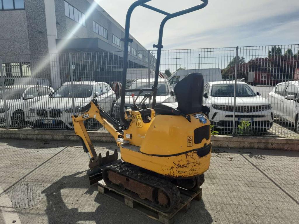 JCB 8008 CTS Photo 8